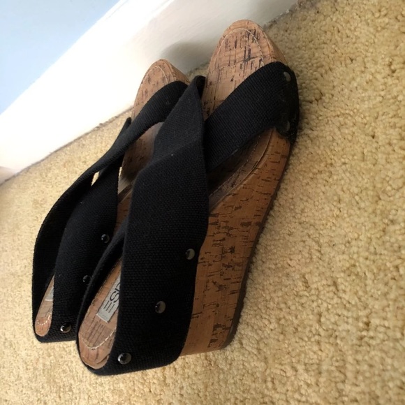 Wedge sandals - Picture 2 of 2
